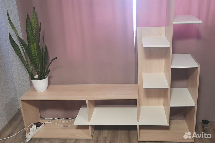 Продам тумбу под тв