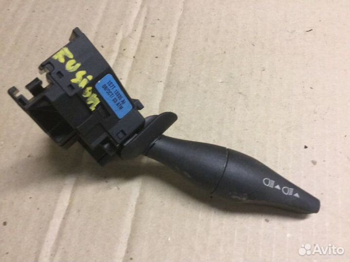 Переключатель поворотов Ford Fusion 2002-2012