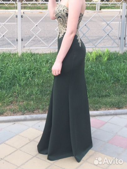 Вечернее платье