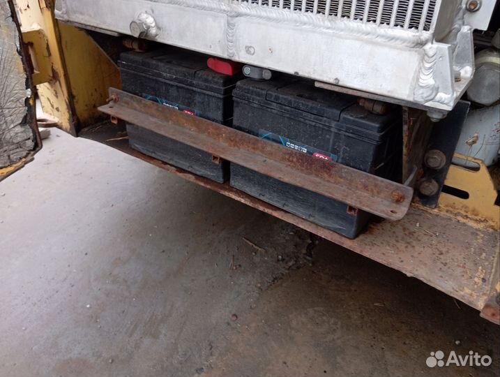 Мини-погрузчик Super Monkey JC60G, 2011