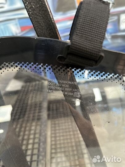 Ветровое стекло brp maverick