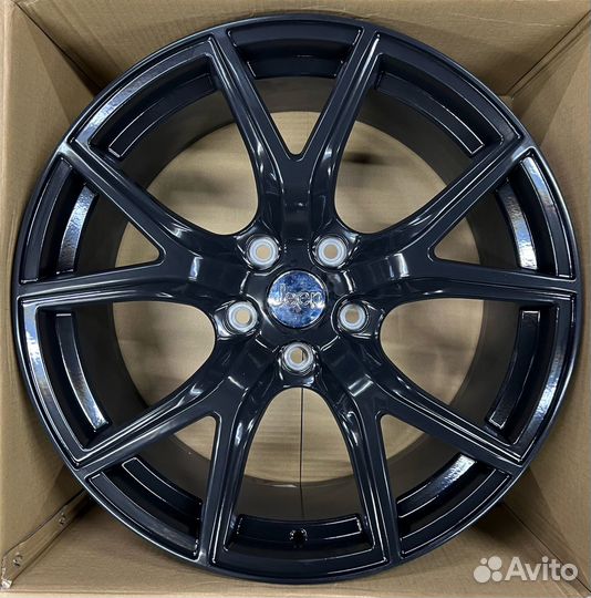 Новые литые диски на Додж Dodge R22 5/139.7