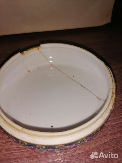 Старинная шкатулка