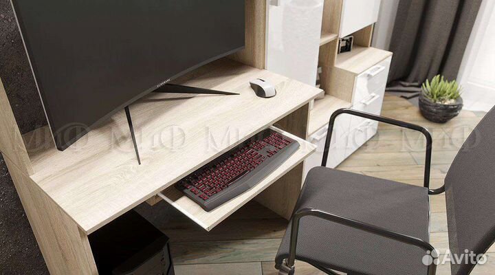 Компьютерный стол