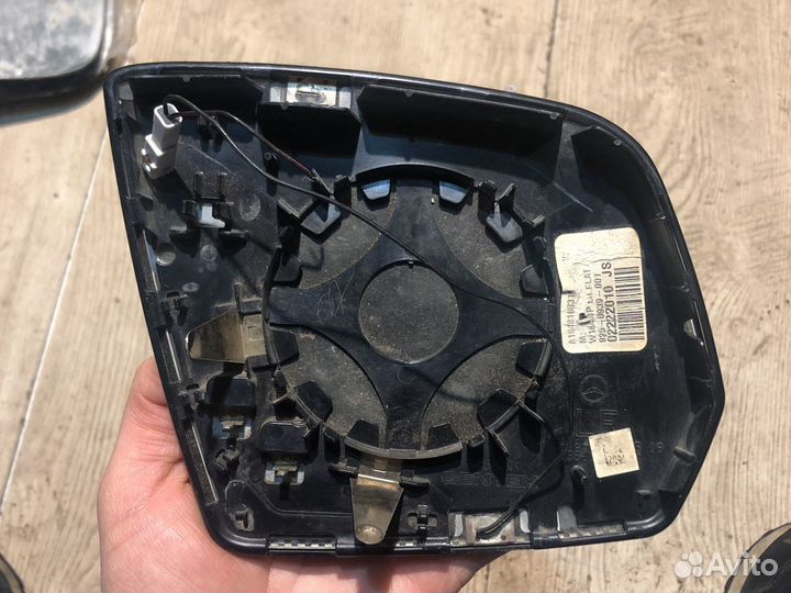 Зеркальный элемент левый Mercedes W164