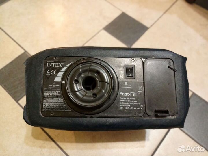 Встроенный насос для надувного матраса