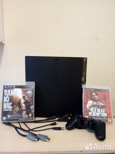 Sony PS3 в комплекте 2 игры