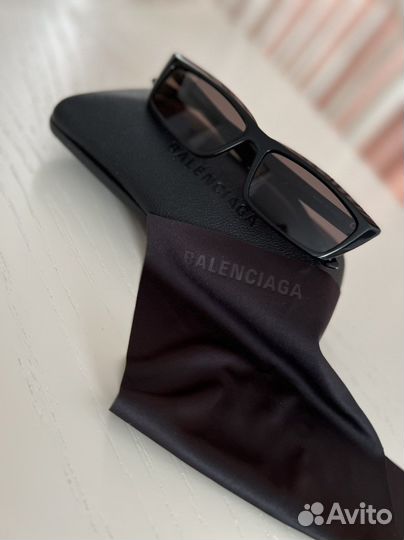 Balenciaga очки унисекс оригинал