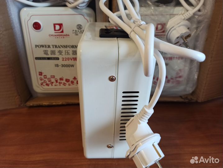 Трансформатор 220 110в 3000W