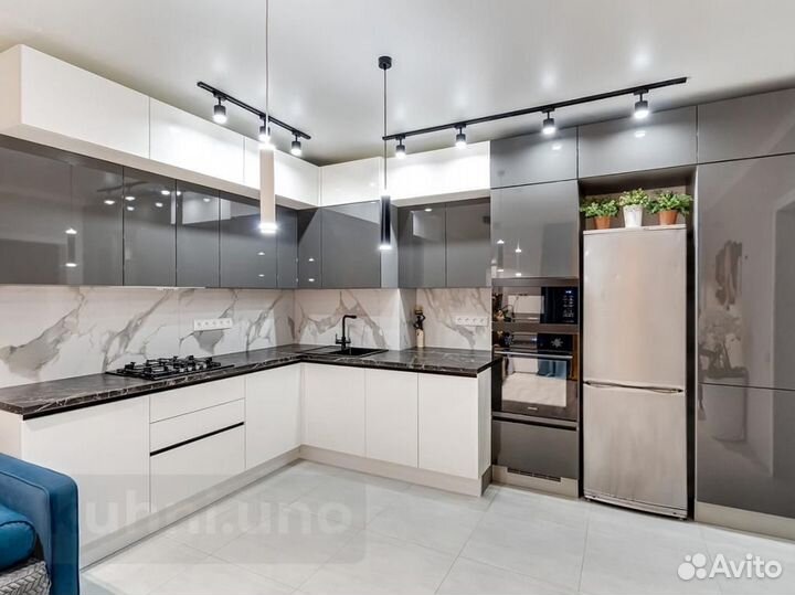 Кухня на заказ Айяно - бесплатный проект кухни