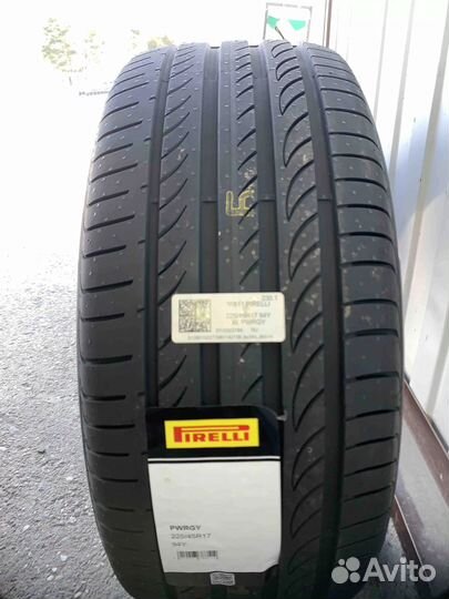 Pirelli Powergy 255/35 R20 97Y