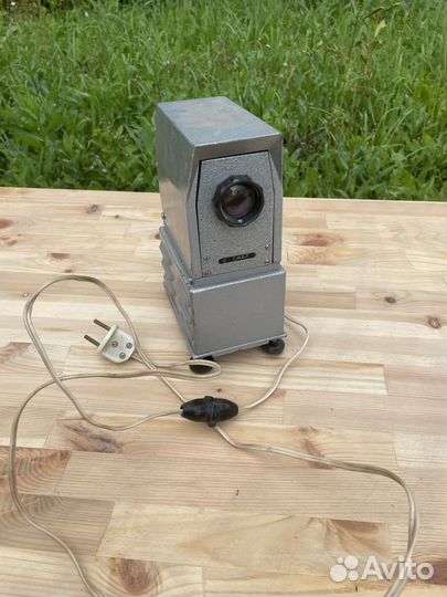 Проектор для диафильмов