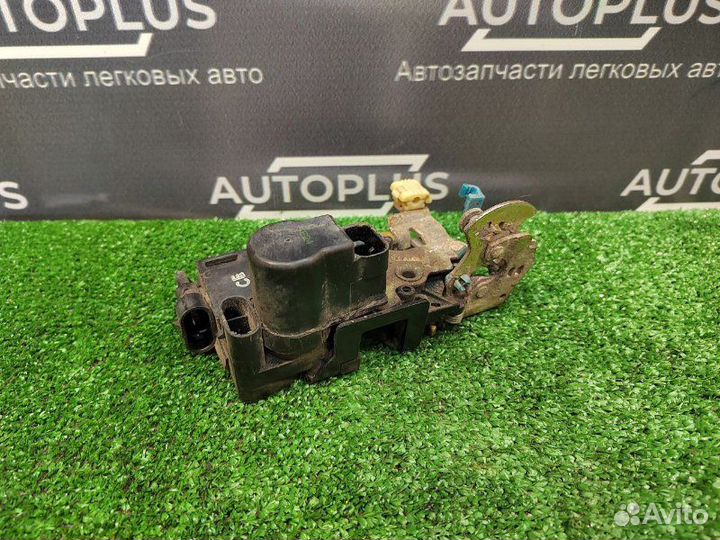 Замок двери передний левый Chevrolet Aveo T200 1.4