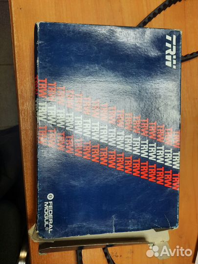 Ремень грм Volvo 850 960 (131034) 143 зуба