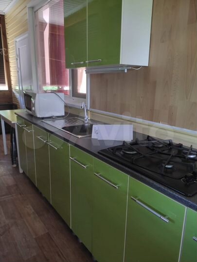 Дом 100 м² на участке 2 сот.