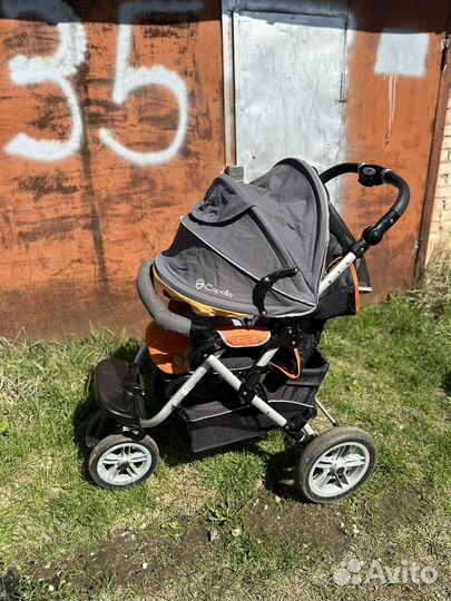 Прогулочная коляска