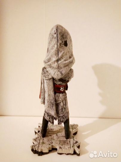 Статуэтка Башкотряс Эцио Аудиторе Assassin’s Creed