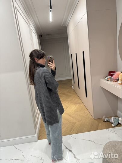 Свитер Ushatava