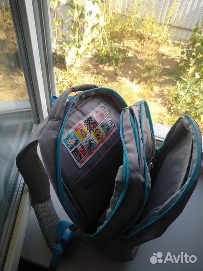 Рюкзак для девочки начальной школы