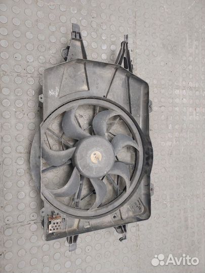 Вентилятор радиатора Ford Focus 1, 2004