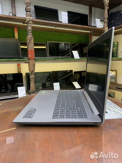 Свежий ноутбук Lenovo