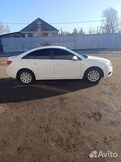 Chevrolet Cruze 1.8 AT, 2012, 239 677 км