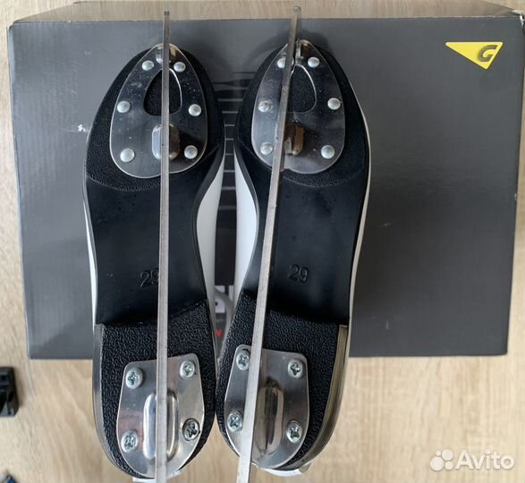 Коньки 29 р.Graf Montana Gold