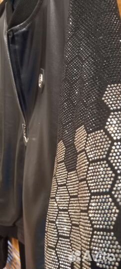 Костюм женский