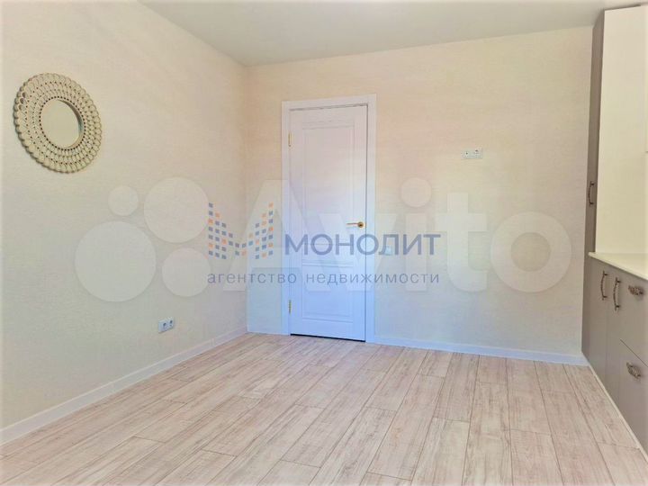 2-к. квартира, 65,2 м², 5/10 эт.