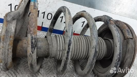 Стойка передняя правая hyundai santa FE 2 (HDN28N5