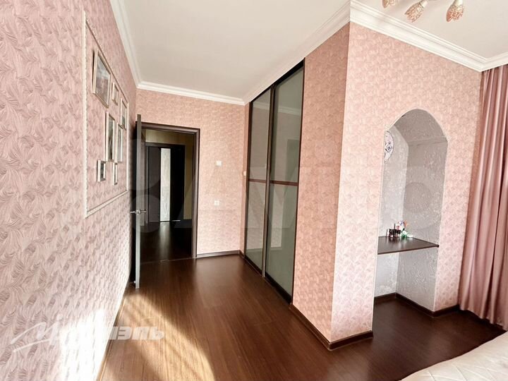 3-к. квартира, 78 м², 2/10 эт.