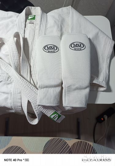 Боксерские перчатки 10 oz бу