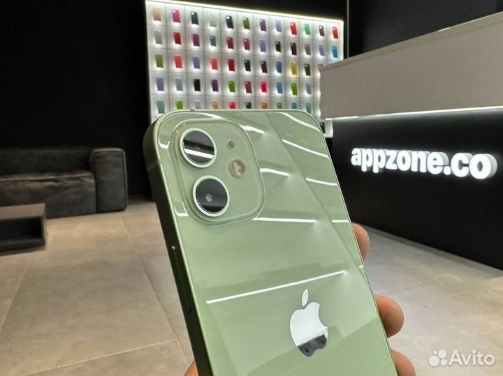 iPhone 12, 64 ГБ