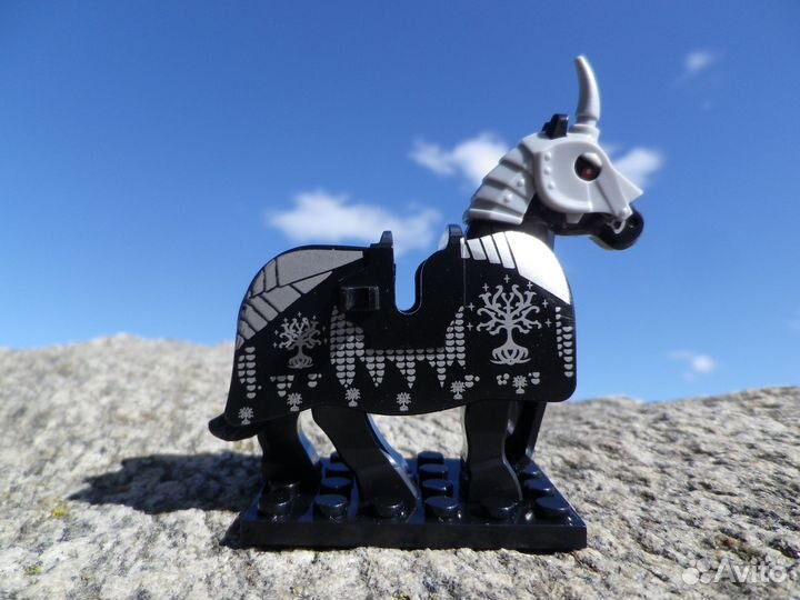 Лего Властелин Колец лошади Рохана и Гондора