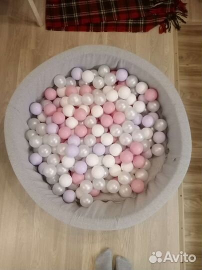 Детский бассейн