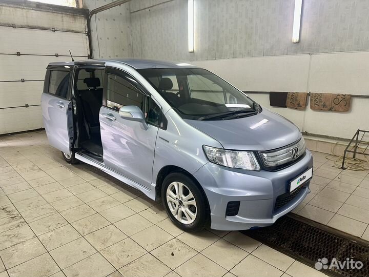 Honda Freed 1.5 CVT, 2011, 137 000 км