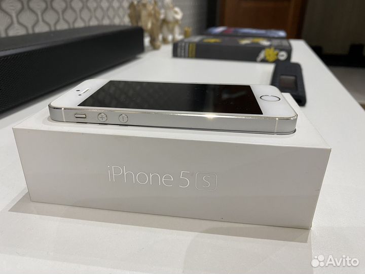 iPhone 5S, 32 ГБ