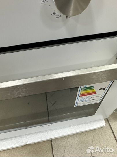 Духовой шкаф Weissgauff EOM 185 WV