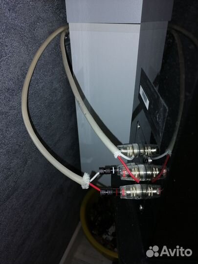 Ас Tannoy Revolution XT 6