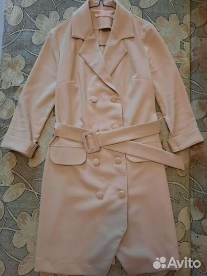 Платье офисное