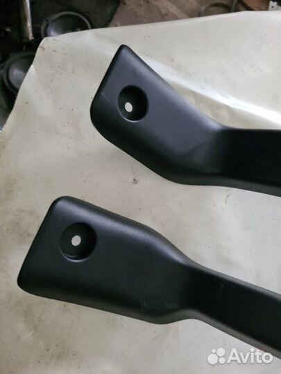 Накладка двери багажника Renault Fluence седан M4R