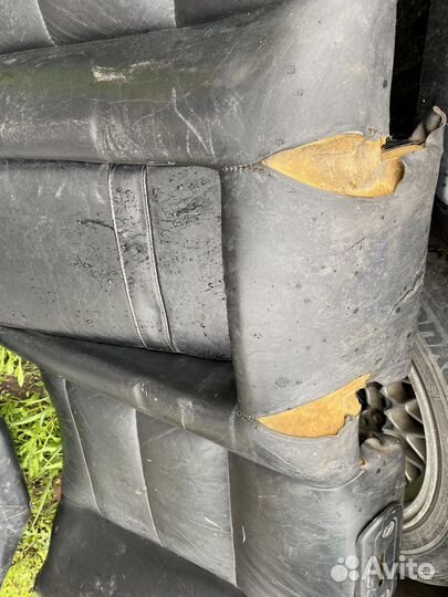 Задний кожаный диван бмв е34