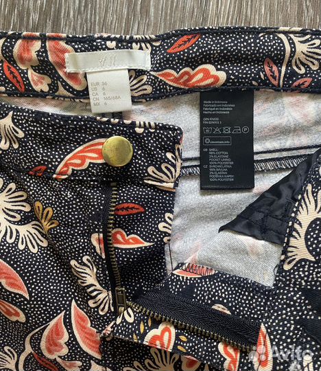 Шорты женские