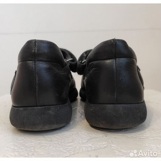 Туфли для девочки 35