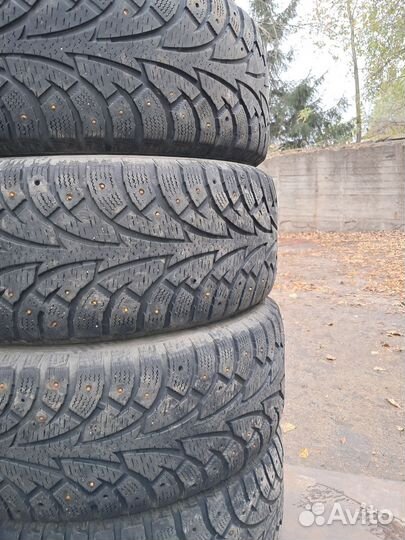 Hankook Winter I'Pike 215/55 R16 97T