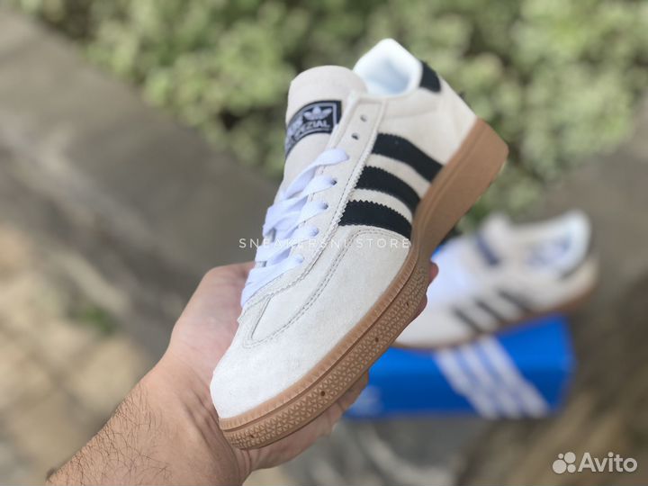 Кроссовки Adidas Handball Spezial Aluminum Core Bl