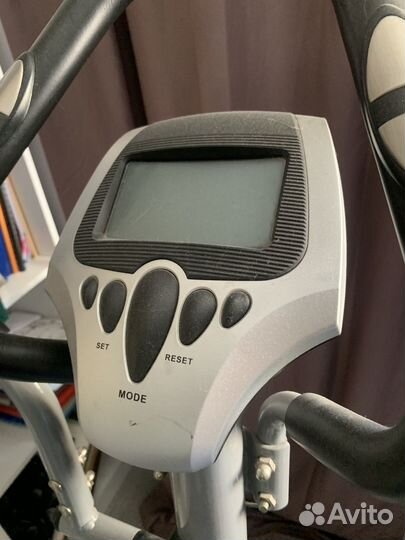 Эллиптический тренажер