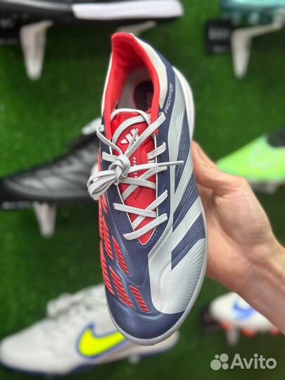 Сороконожки Adidas Predator