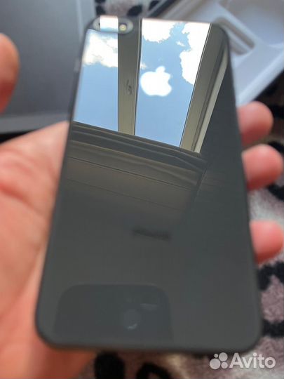 iPhone 8 Plus, 64 ГБ