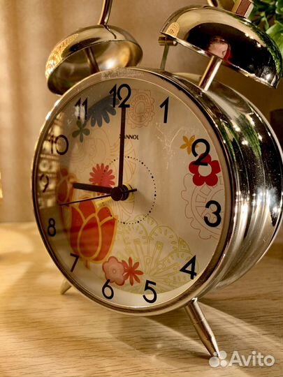 Часы настольные